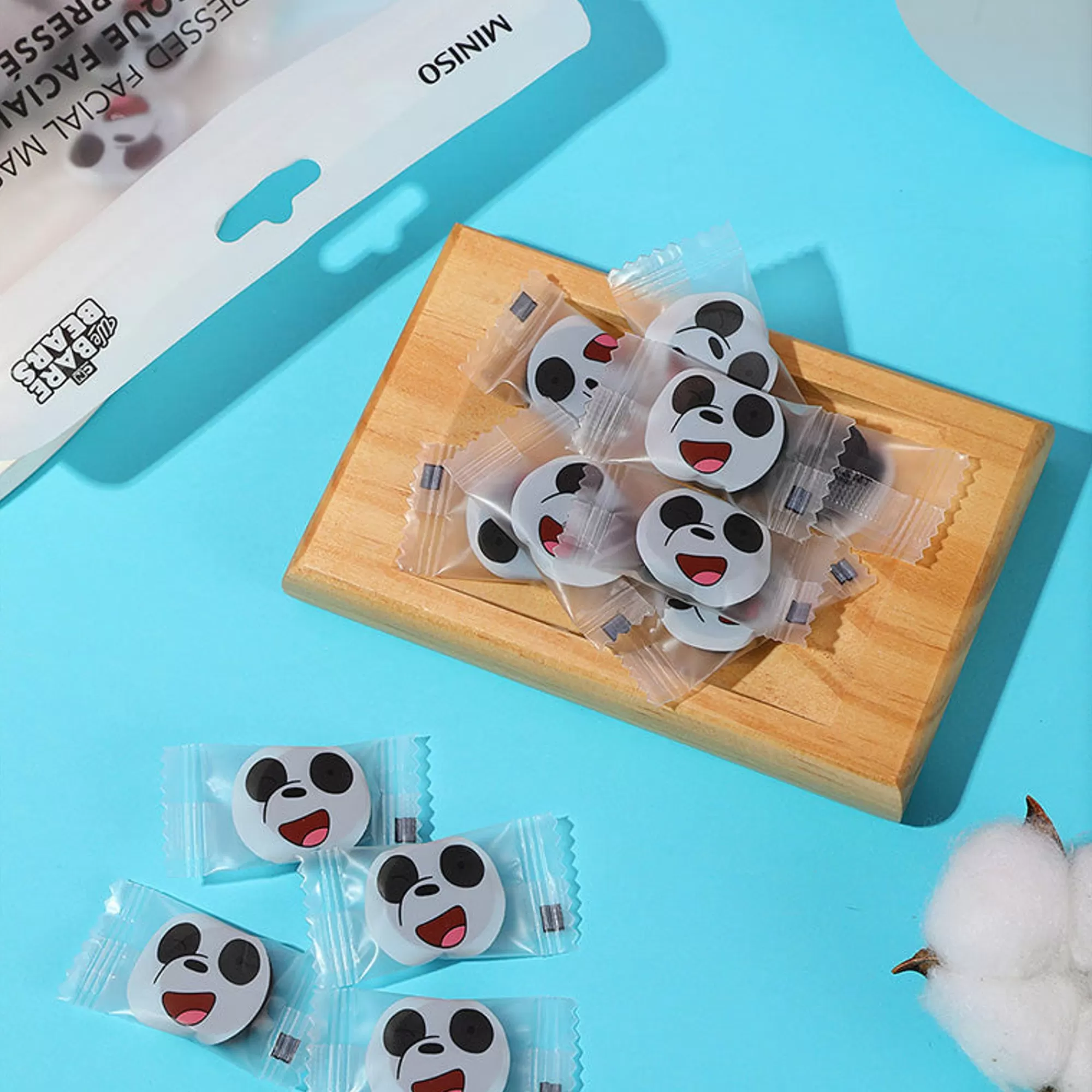 MINISO We Bare Bears-40 Maschere Facciali Nere Di We Bare Bears