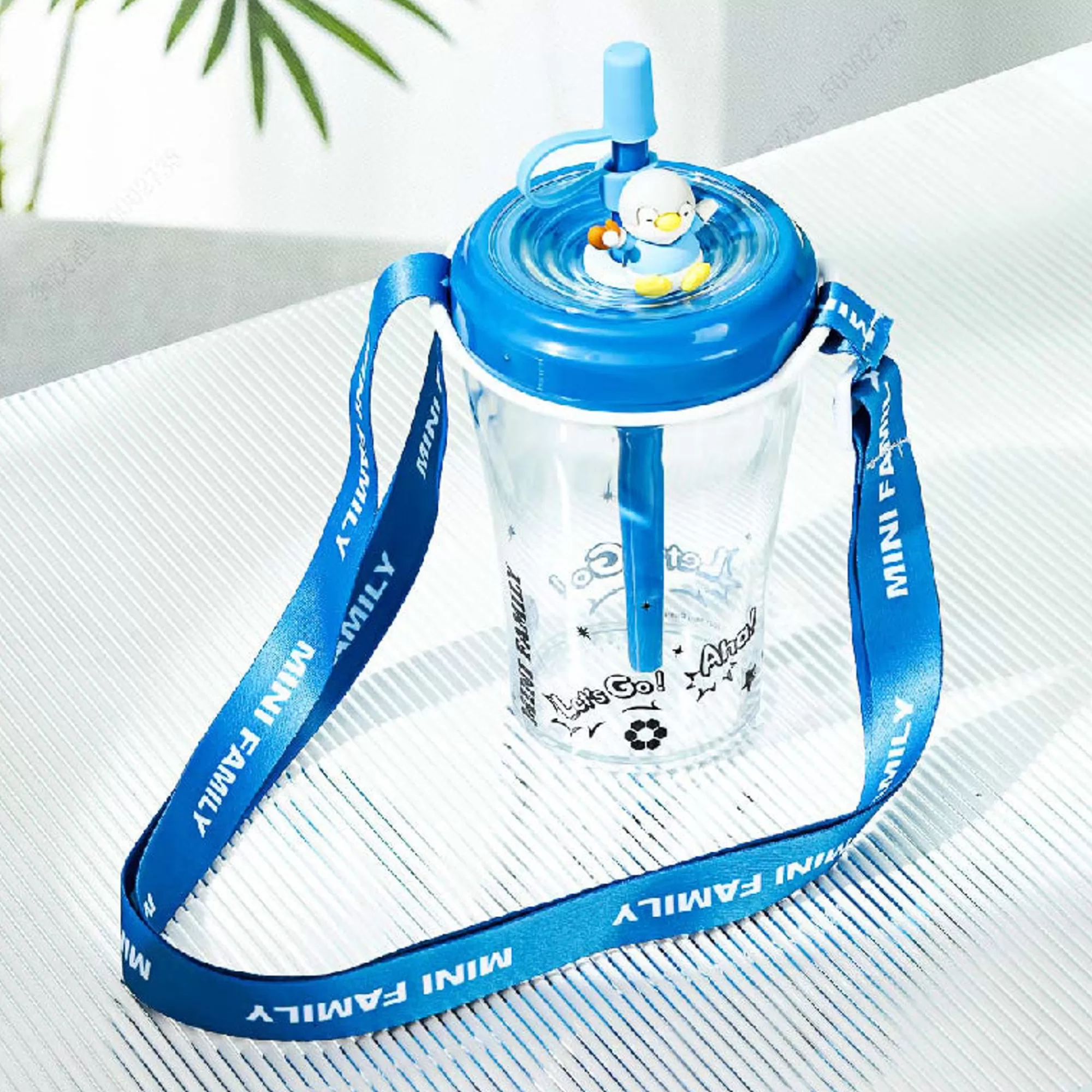 MINISO Borse & Zaini-Borraccia Con Tracolla E Cannuccia (520Ml)