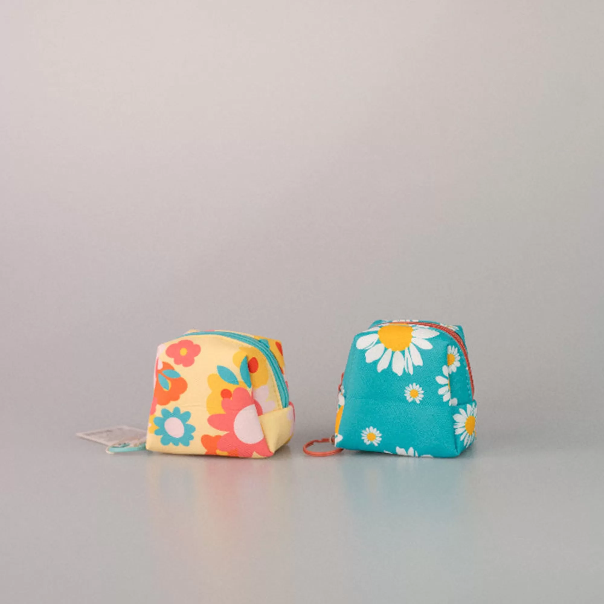 MINISO Accessori-Coin Case Fantastia Fiori (1Pz)