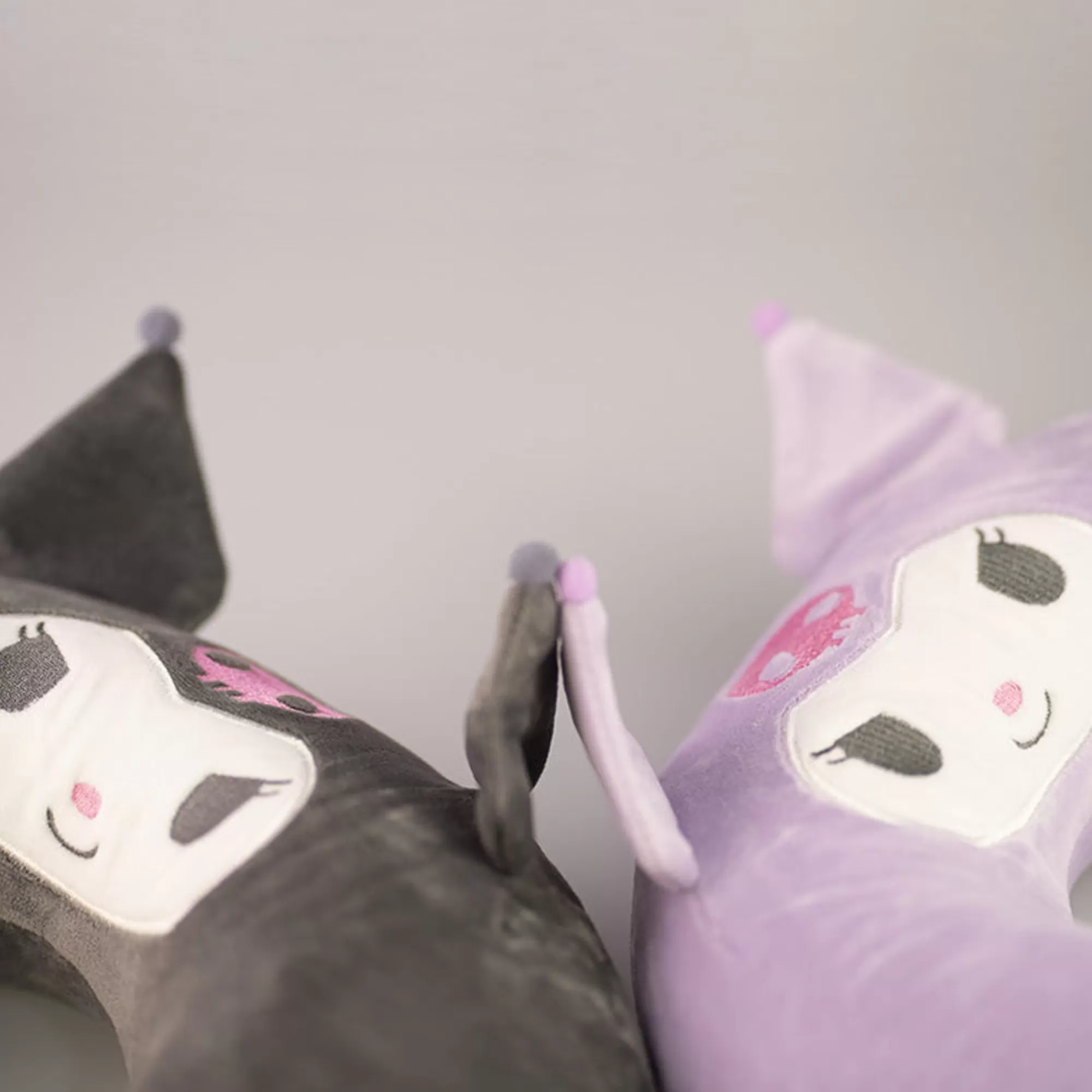 MINISO Cuscini-Cuscino Da Viaggio - Kuromi - Sanrio