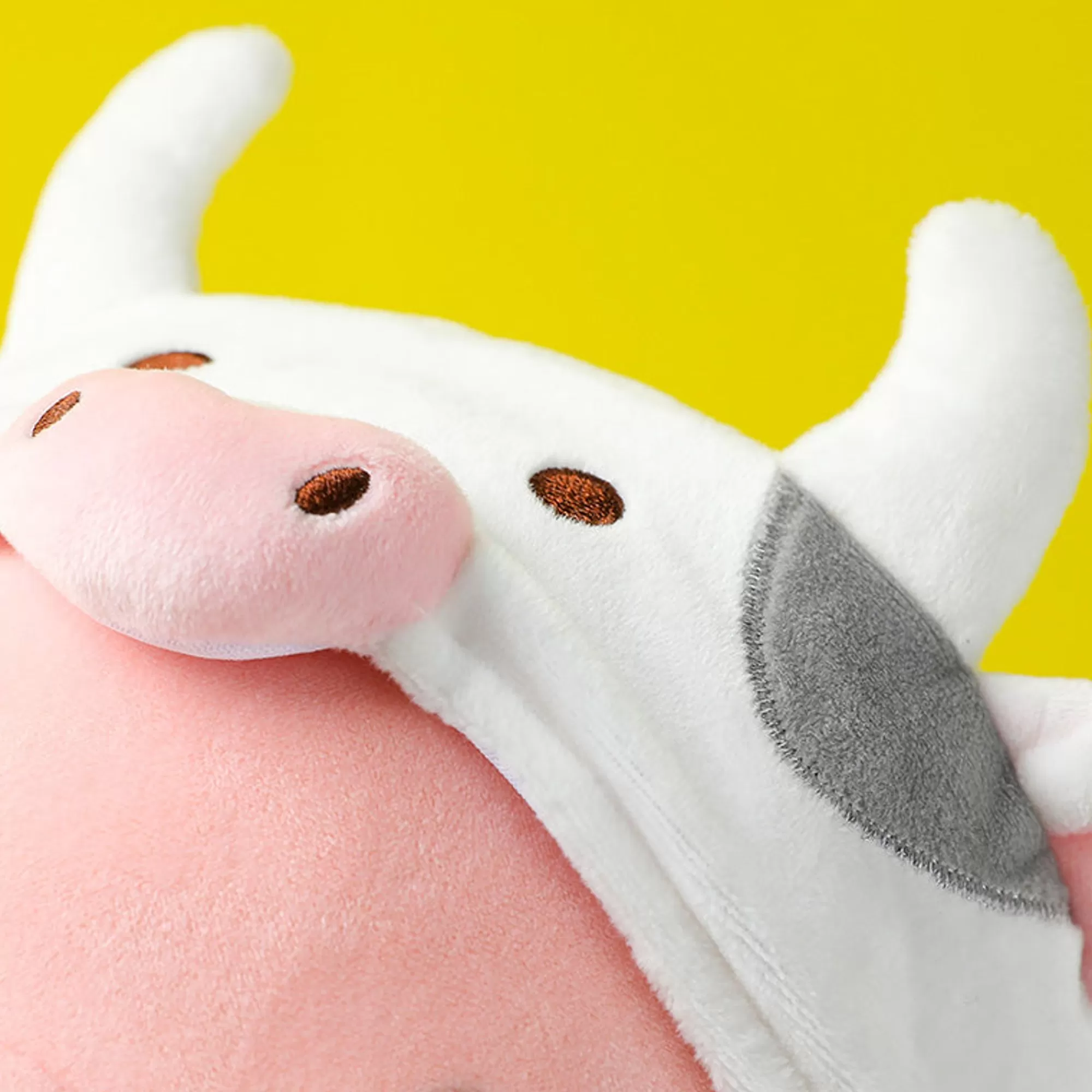 MINISO Peluches-Maialino Vestito Da Mucca