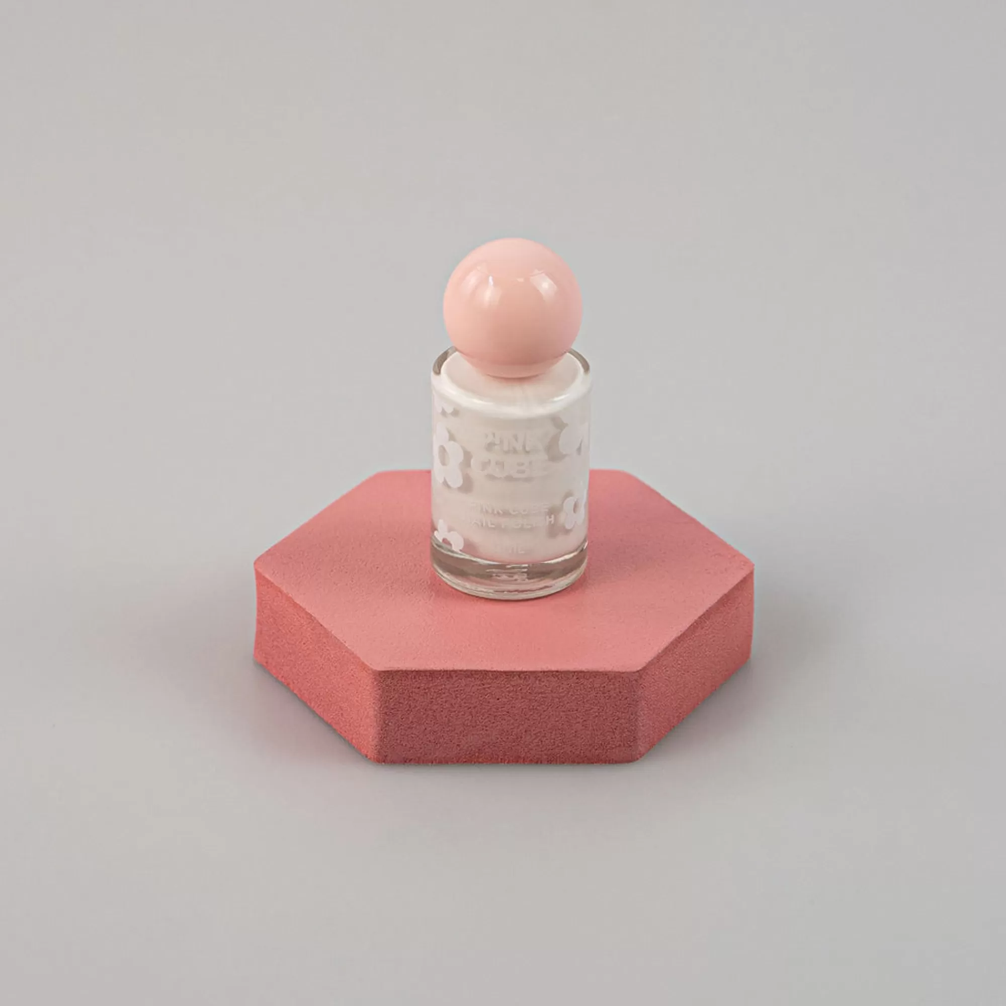 MINISO Make Up-Nail Polish - Pink Cube (01 Crystal White)