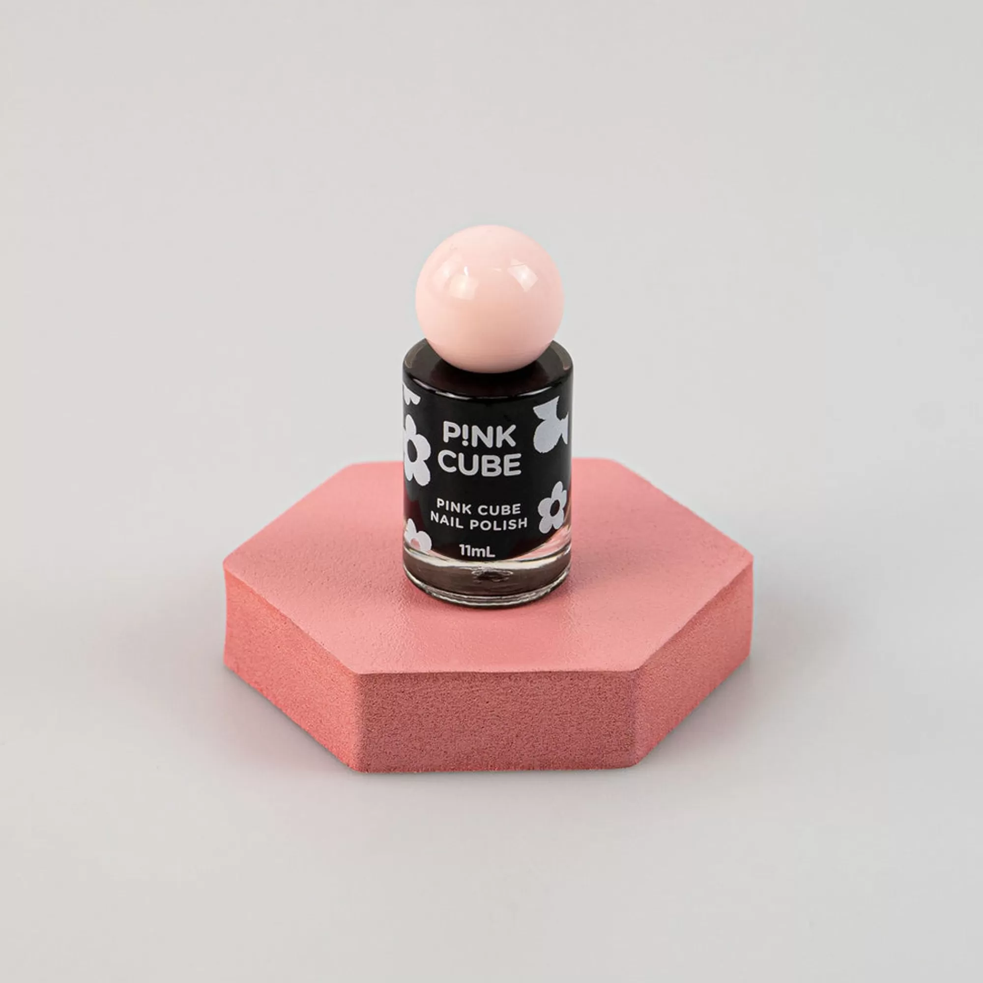 MINISO Make Up-Nail Polish - Pink Cube (16 Black)