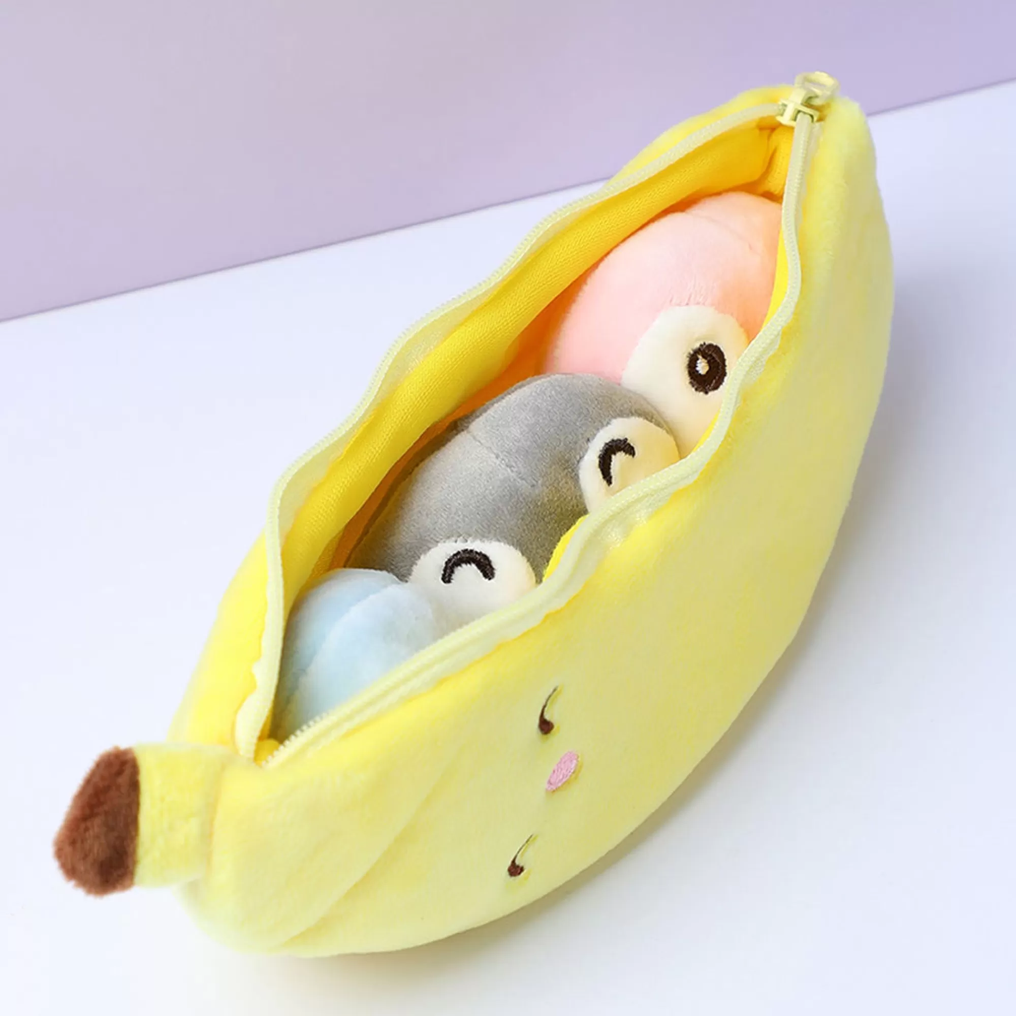 MINISO Peluches-Peluche Banana Penpen
