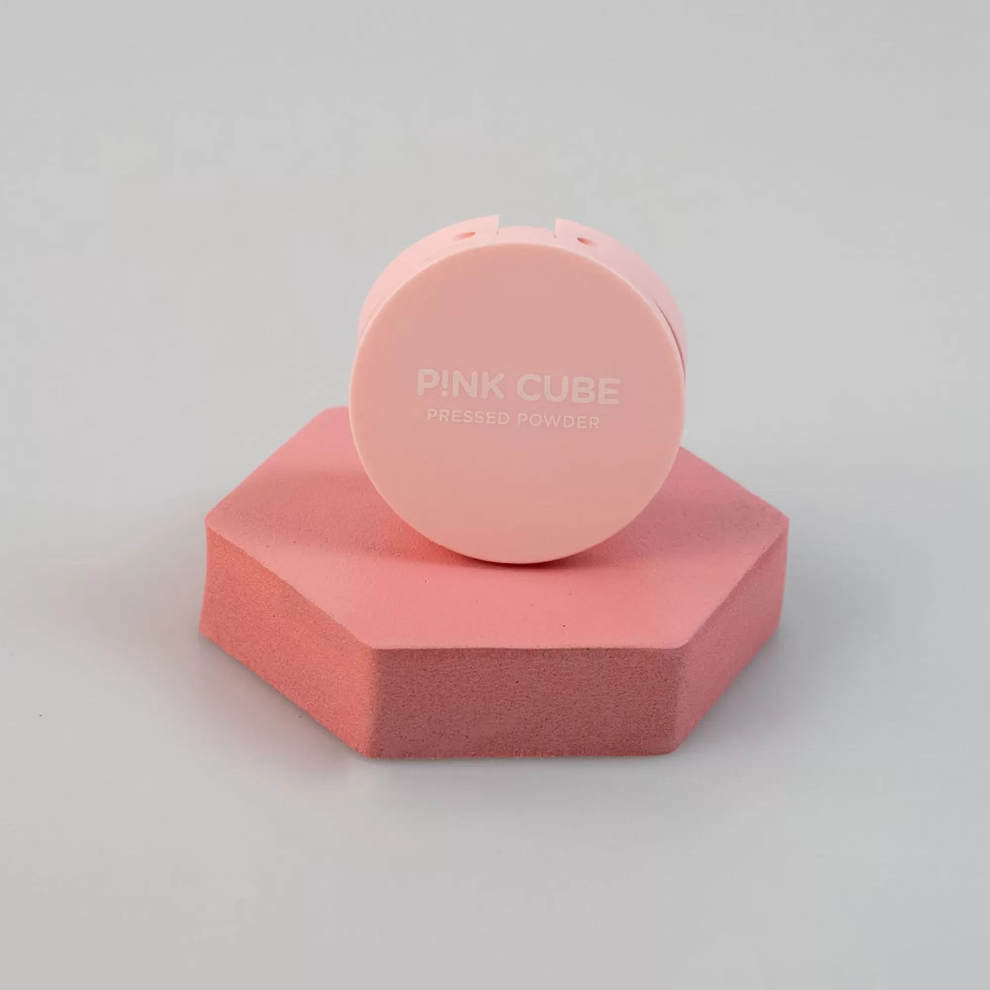 MINISO Make Up-Pressed Powder - Pink Cube (02 Porcelain)