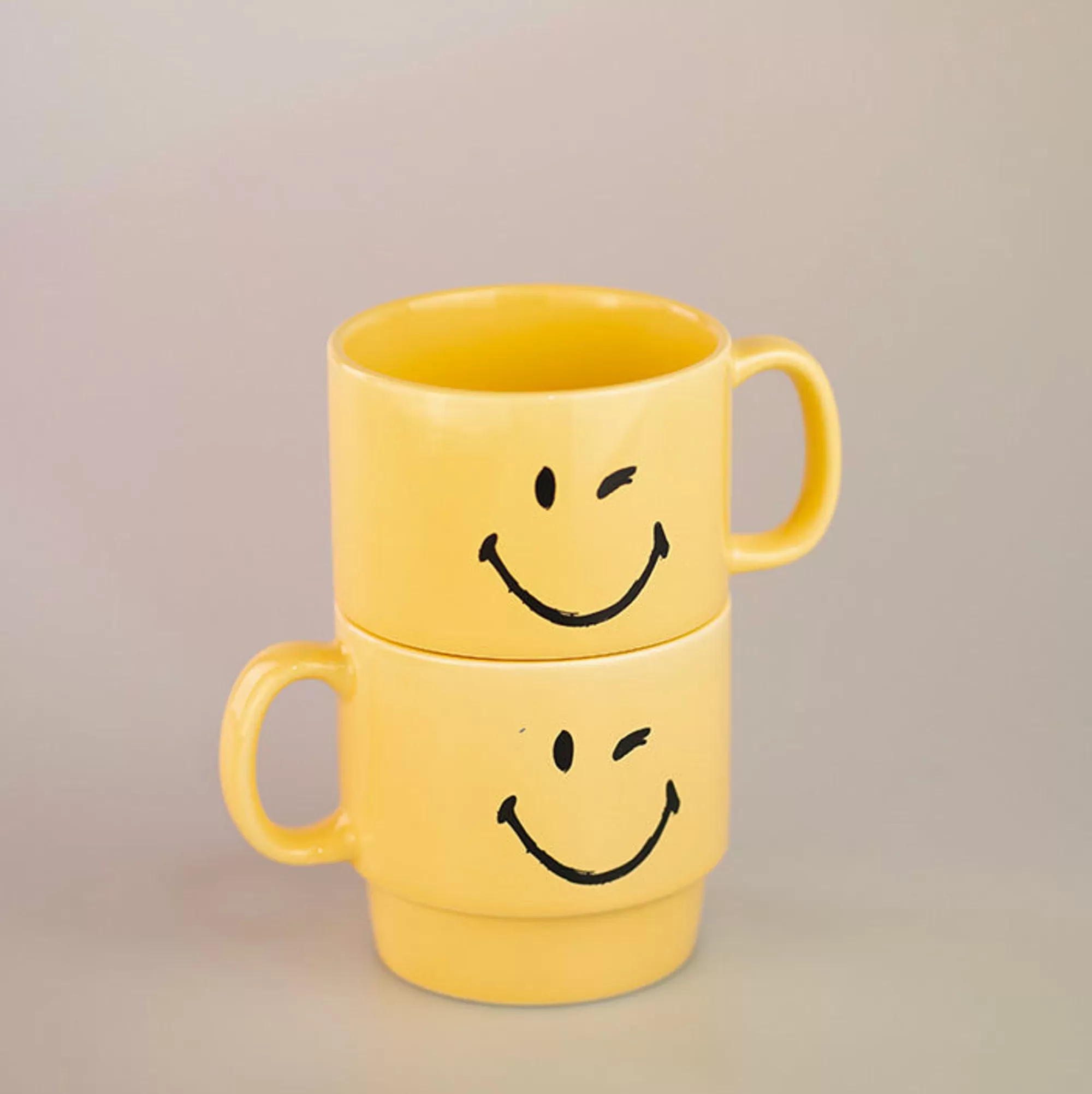 MINISO Smiley World-Set 2 Tazze - Collezione Smiley World (350Ml)