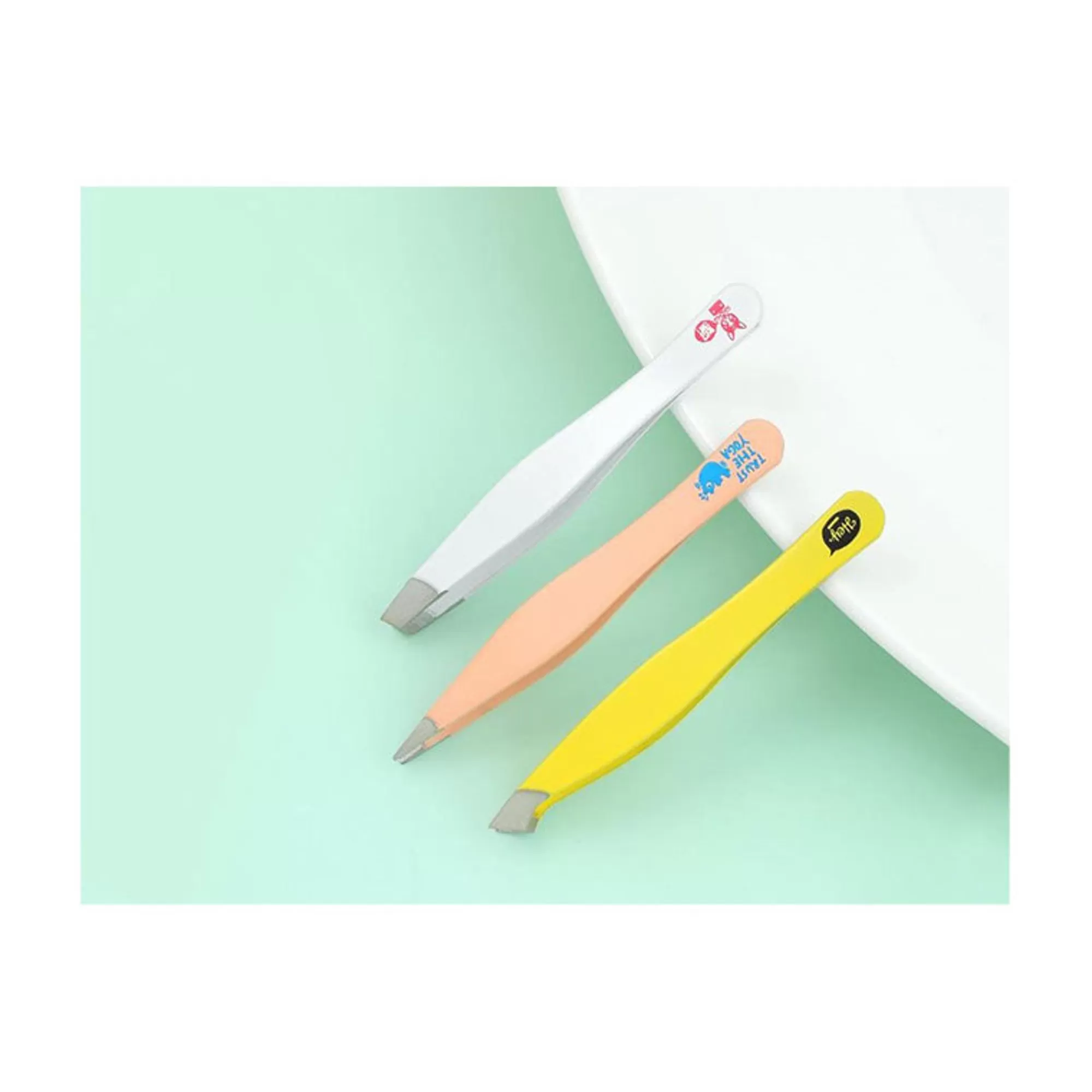 MINISO Make Up Tools-Set 3 Pinzette Sopracciglia