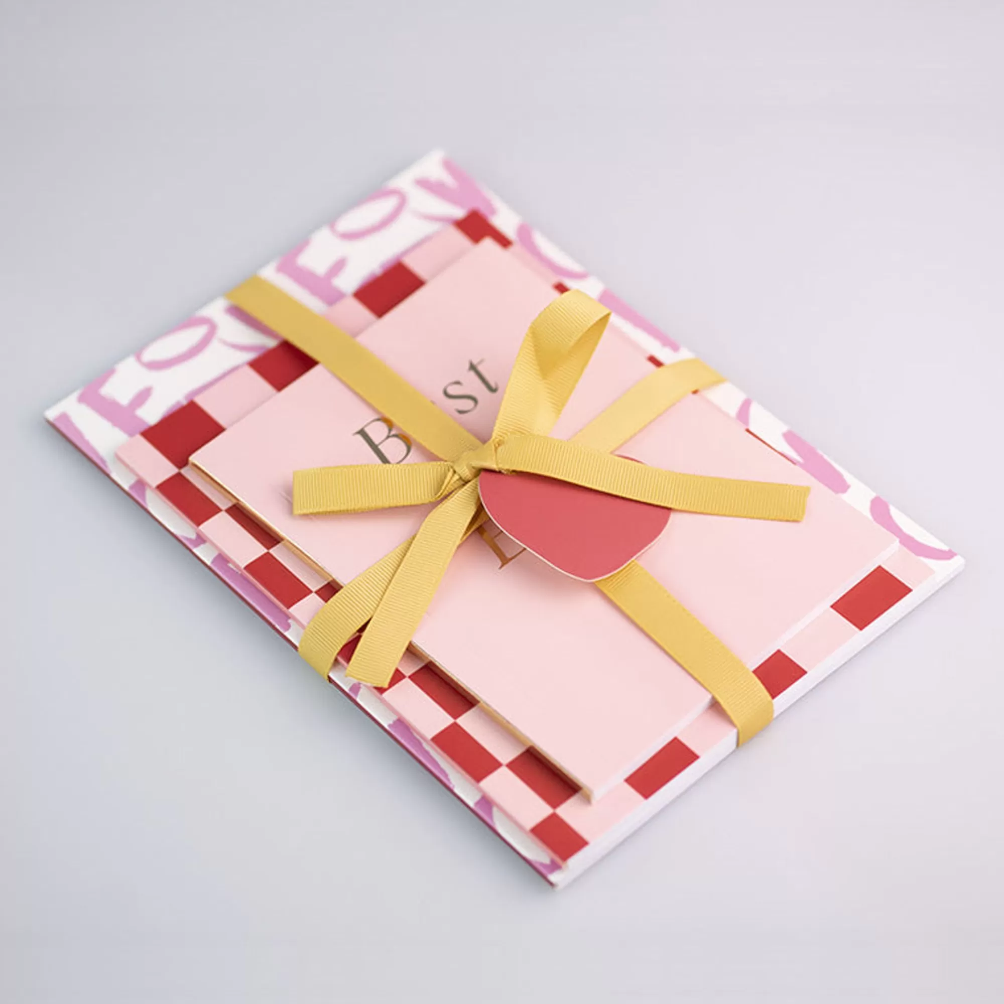 MINISO Notebook-Set Di 3 Notebook - Love