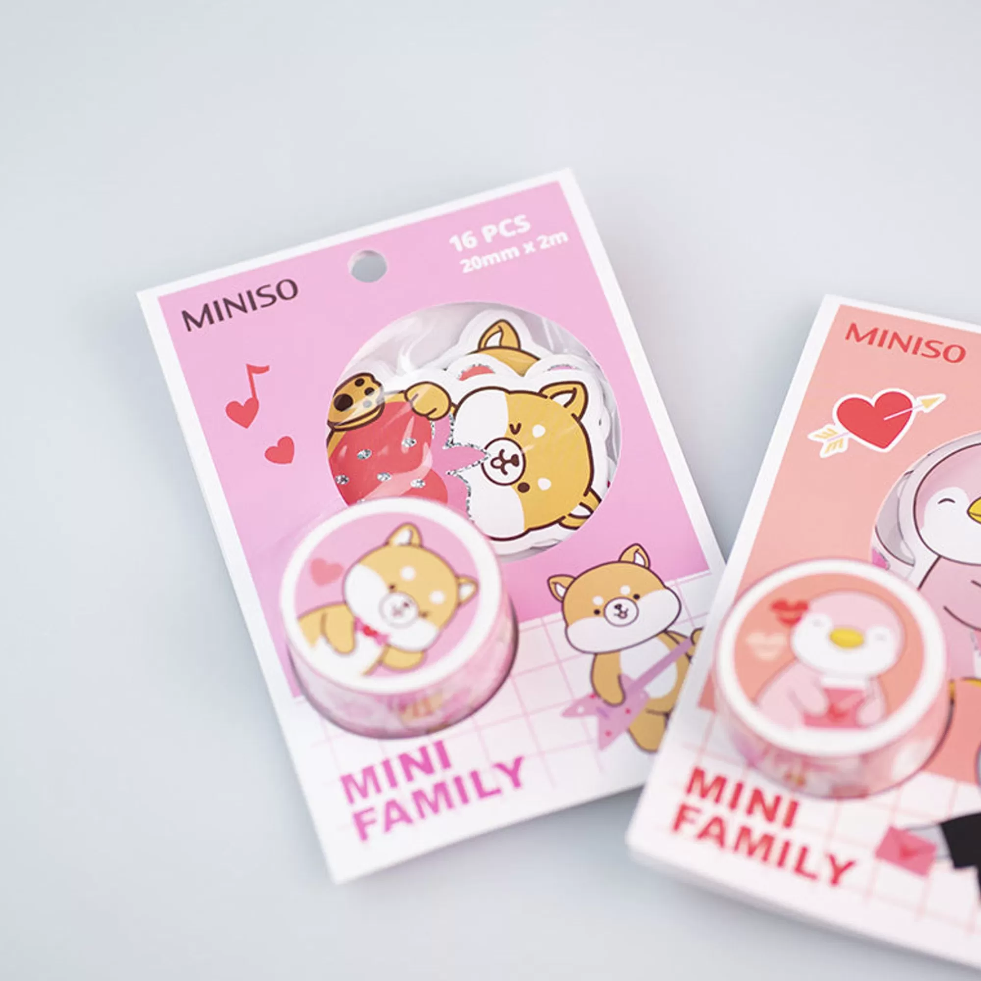 MINISO Altra Cancelleria-Set Nastro Adesivo E Stickers - Mini Family (1Pz)